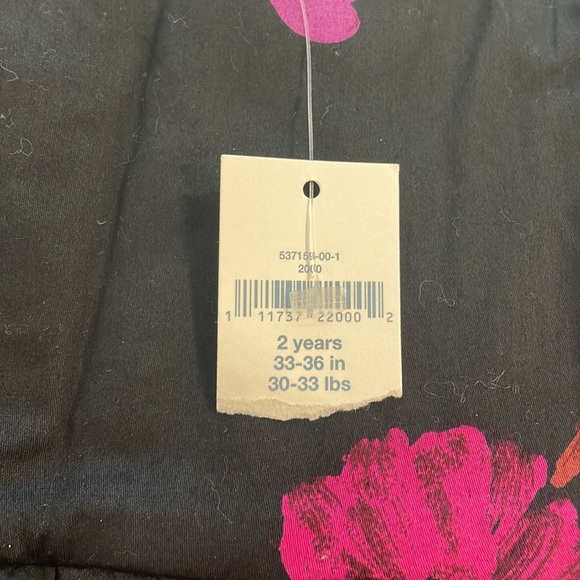 Baby gap size 2. Still have tags on. - Picture 2 of 3